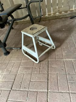 Dirt bike stand and ramps