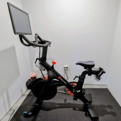 Like New Peleton Bike Gen 2