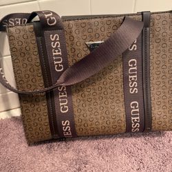 Guess Purse 