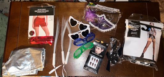 Halloween costume and accessories bundle