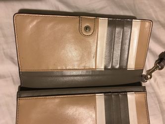Coach wristlet wallet
