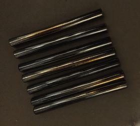 Tile liner - iridescent opal glass tile in onyx .75"x7.75"