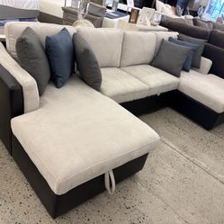 Sectional W/ Storage And Pull Out Bed 