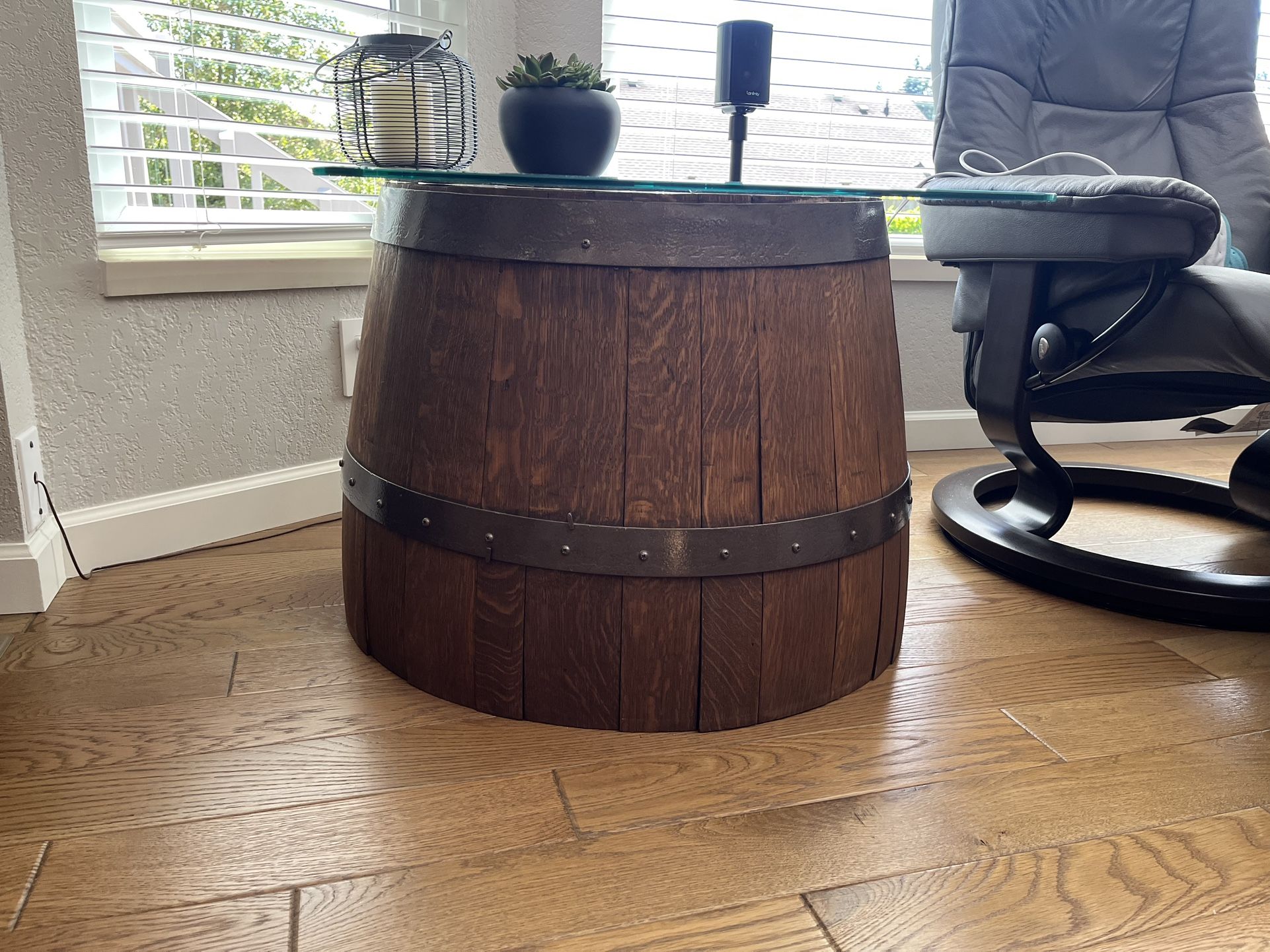 Wine Barrel - Coffee / Side Table With Glass Top