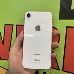 IPHONE XR FULY UNLOCKED 128GB