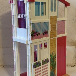 Barbie Pink 3 Story Folding House 2015 by Mattel