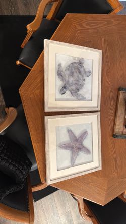 Room decor, pictures