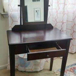 Vanity 