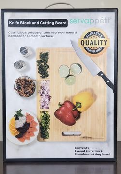 Servappetit Knife Block and Bamboo Cutting Board New