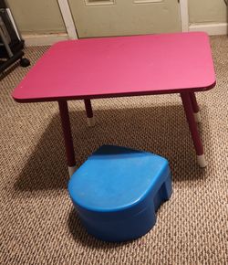Small Wooden Table 6.5"H x 26"L x 27"W can be used for Toddlers Crafts, Dining, Playtime and more. Comes with Platic FisherPrice Stool, First Act Disc