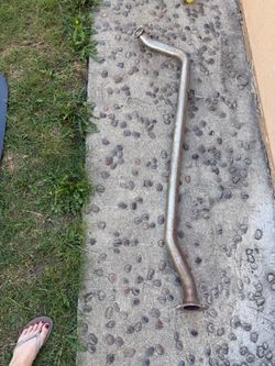 Car exhaust pipe