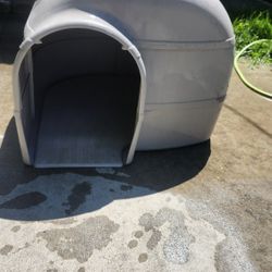 Out Door Dog House