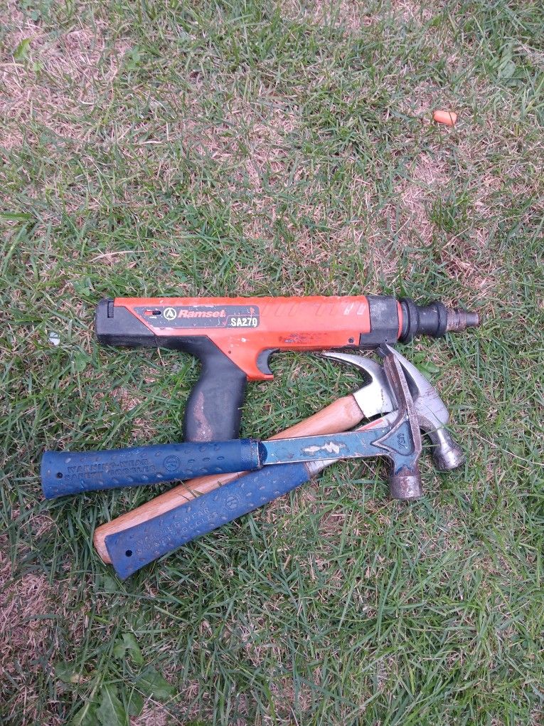 3 Martillos En Buen Estado Y Una Ranset Sa270 Por 120 Dolares