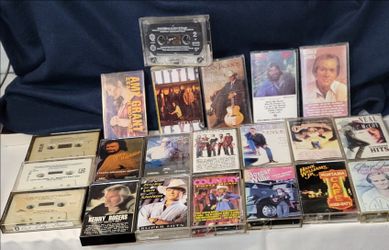 Lot of 21 Vintage Country & Pop Cassette Tapes (Hank Williams Jr, Alan Jackson, Kenny Rogers & More)