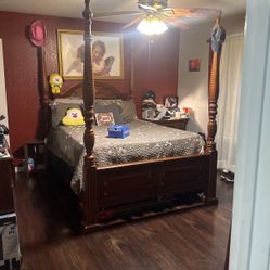 Queen Bedroom Set