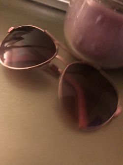 Coach rose pink sunglasses 🕶💕