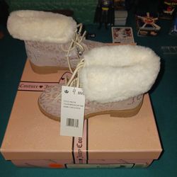 Juicy Couture Girls Size 8M (New)