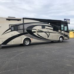 Motor home 
