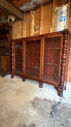 Antique Mahogany Leaded Glass China Cabinet