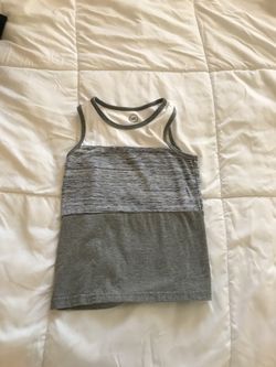 Boys tank top size 6/7
