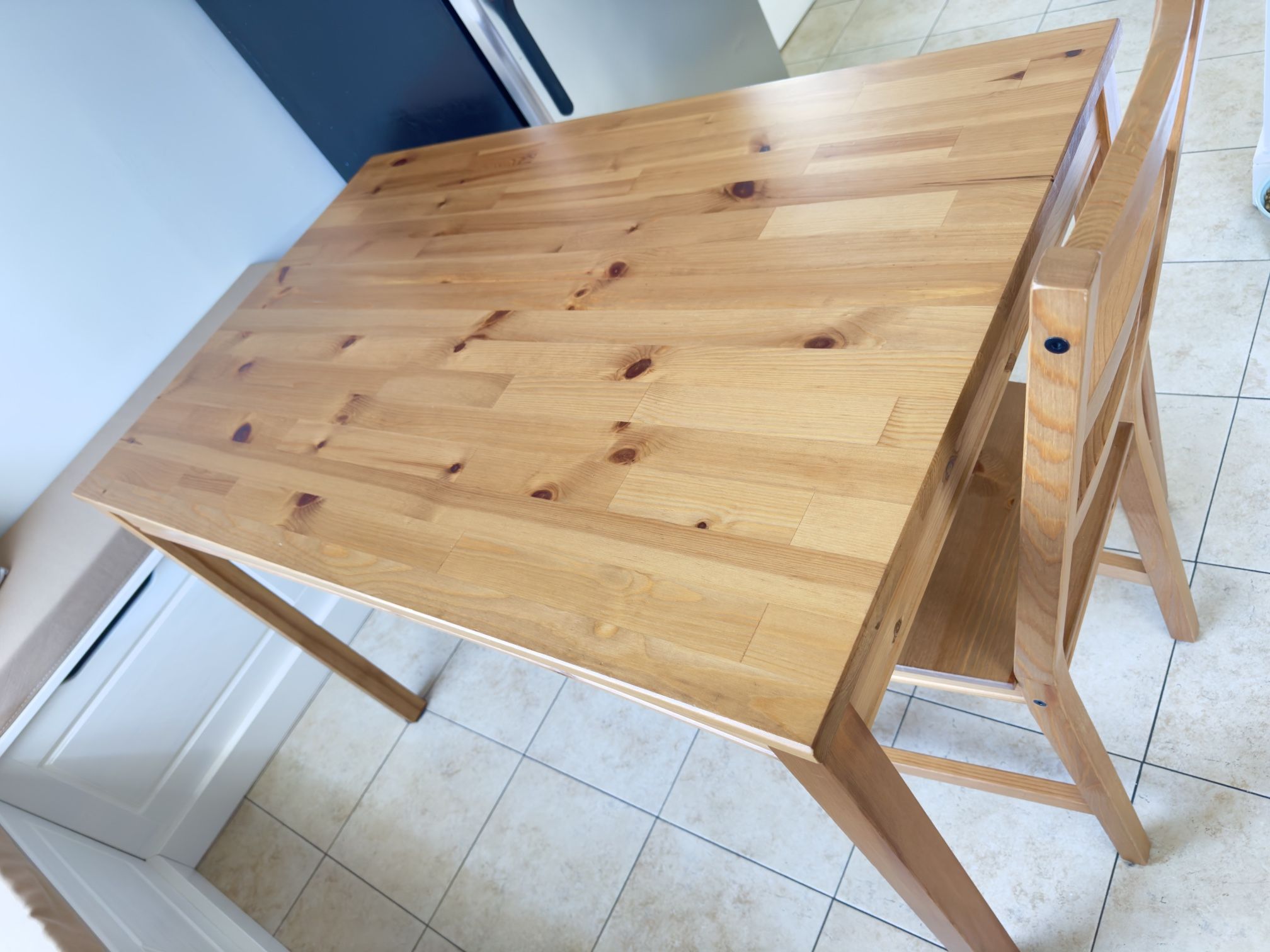 IKEA Dinning table With 4 Chairs