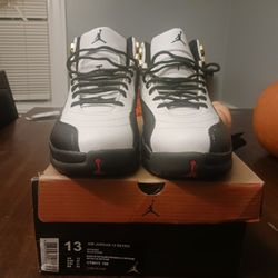 Jordan 12 Taxi OG 