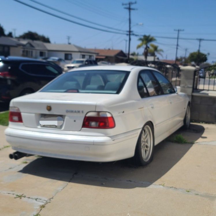 1998 BMW 540i