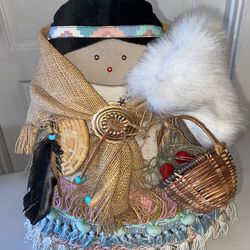 Vtg Signed Native American Navajo Wini Doll by Sue Malinski Handmade plush