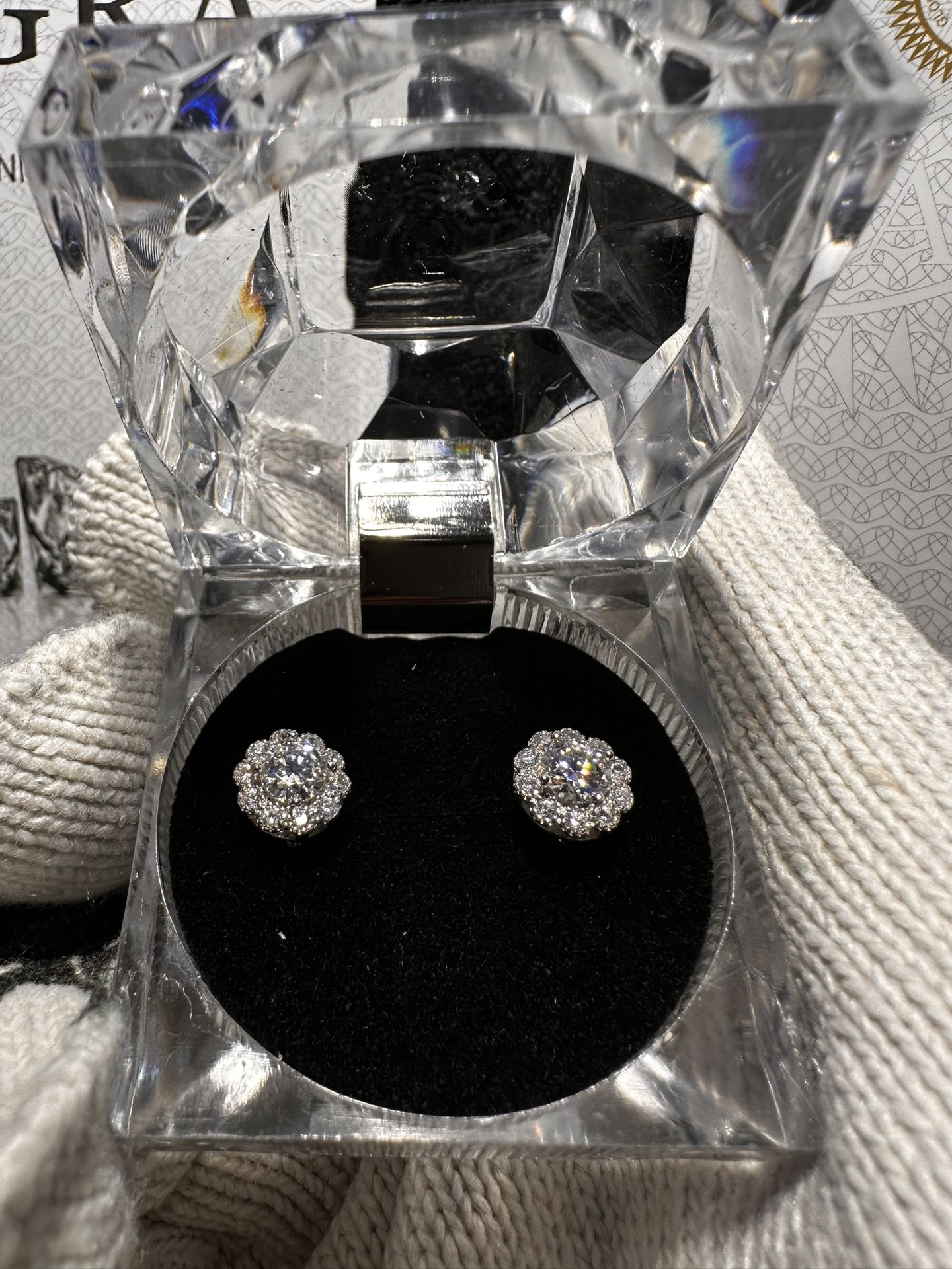 VVS MOISSANITE Diamond Earrings
