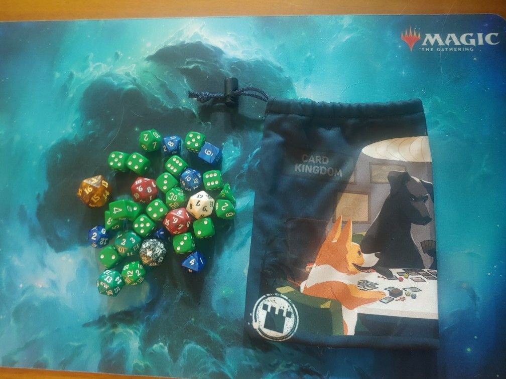 Rulk Magic Rard Magic The Gathering Bulk Collection + Accessories for Sale in Seattle ...