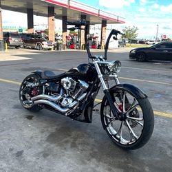 Harley Davidson 2014 Breakout