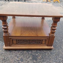 End Table/Tv Stand 