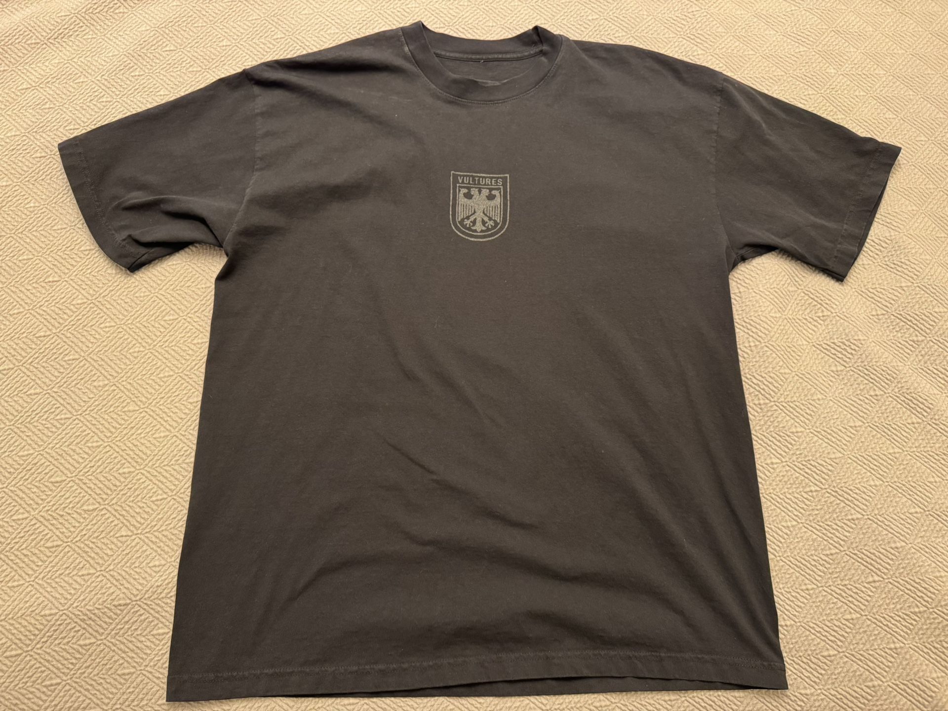Vultures UBS Listening Party Tee XL