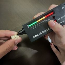 VVS1 GOLD 2CT MOISSANITE SQUARE EARRINGS 