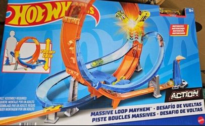 HOTWHEEL MASSIVE LOOP