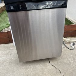 Kenmore Dishwasher 