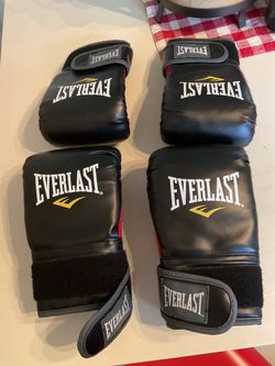 Heavy bag boxing gloves 🥊 - Turlock