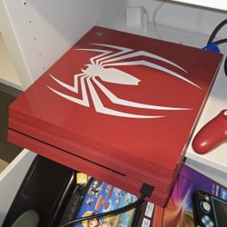PS4 Pro (SPIDERMAN EDITION) 1TB 