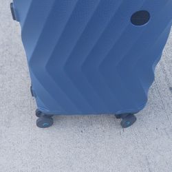 BAGSMART Carry On Luggage