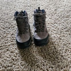 Kid's Hi-tec Hiking Boots/Snowboots (Size 2)