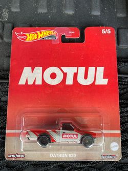 Hot Wheels Premium Datsun 620 Truck