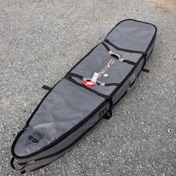 Dakine 7’6 World Traveler Quad Surfboard Roller Bag