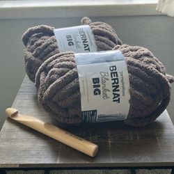 BERNAT BIG BLANKET BROWN YARN (2)