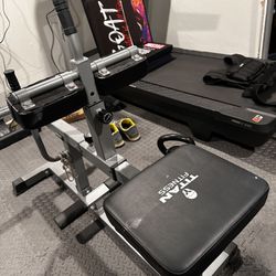 Titan Fitness Seated Calf Raise Machine – Plate Loaded – Like New