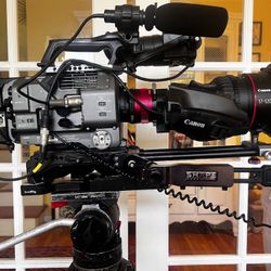 Mint Canon Cine Zoom 17-120mm w. Metabones Adapter, Jason Case + Certificate From Abel Cine Only 9500 Firm