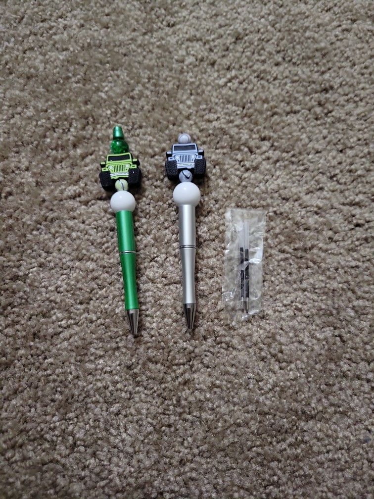 Beaded Pens ( Green Jeep And Baby Blue Jeep)