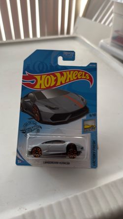 ERROR Hot Wheels Factory Fresh Lamborghini Huracan Diecast Car #9/10 Gray #245/250 New