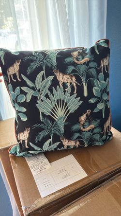 Outdoor Decorative Pillow NEW