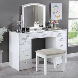 White Vanity Table Set Brand New In Box 