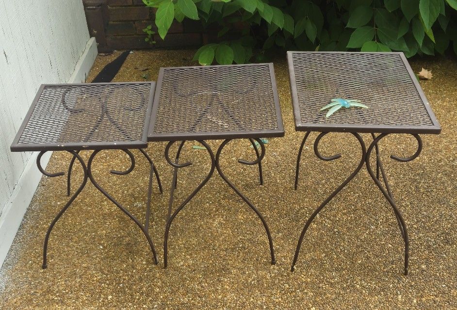 Vintage MCM Salterini Wrought Iron Nesting Patio Side Tables Set of 3
